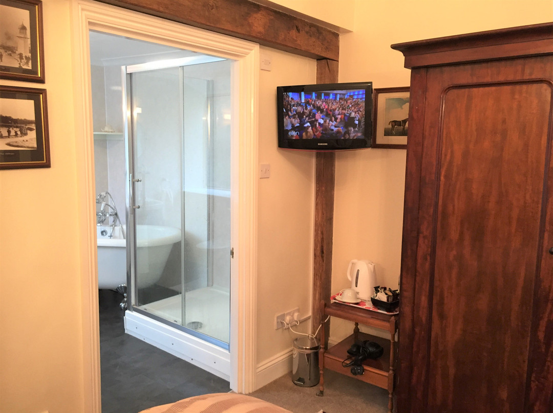 Dartfordleigh Bed and Breakfast主图