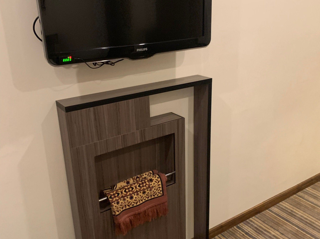 Grand Lily Hotel Suites主图