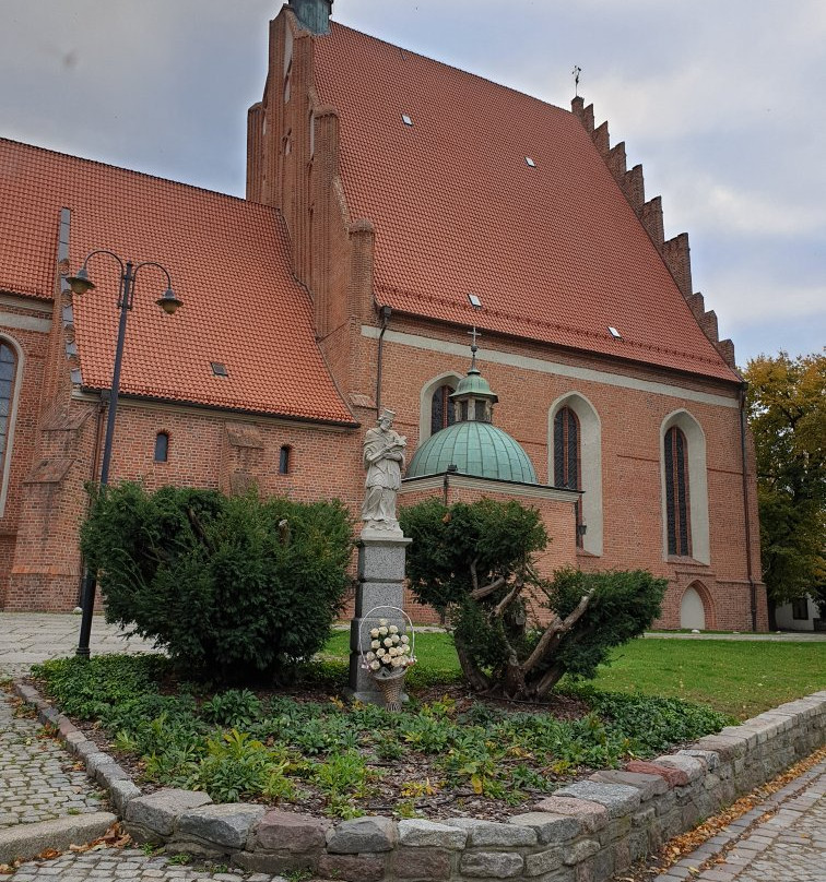 Cathedral of St. Martin's and St. Nicholas景点图片