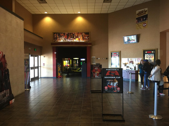 alleene旅游景点-Cinemark Texarkana 14