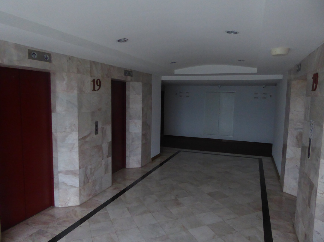 钻套房酒店主图