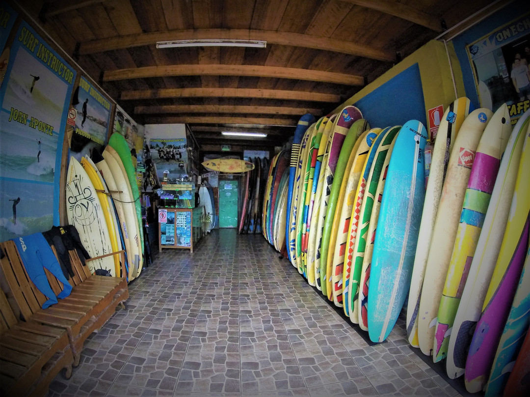 Onechako Surf School-Huanchaco必去景点