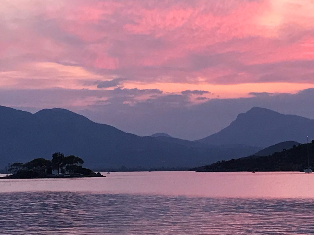 Russian Bay Beach-波罗斯必去景点
