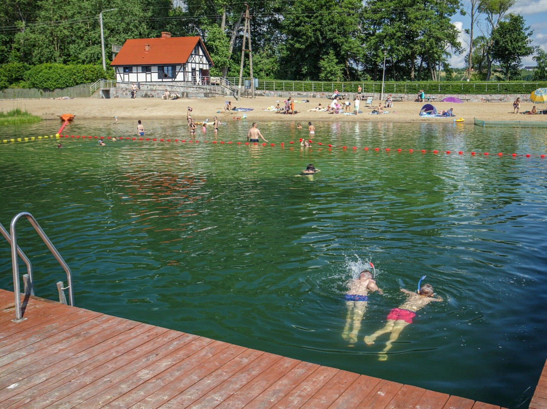 Beach On The Klodno Lake景点图片