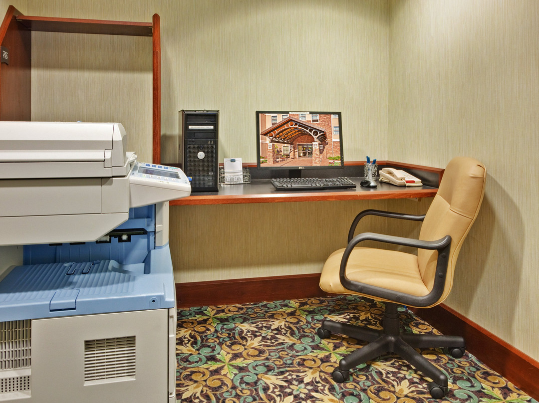 Staybridge Suites 水牛主图