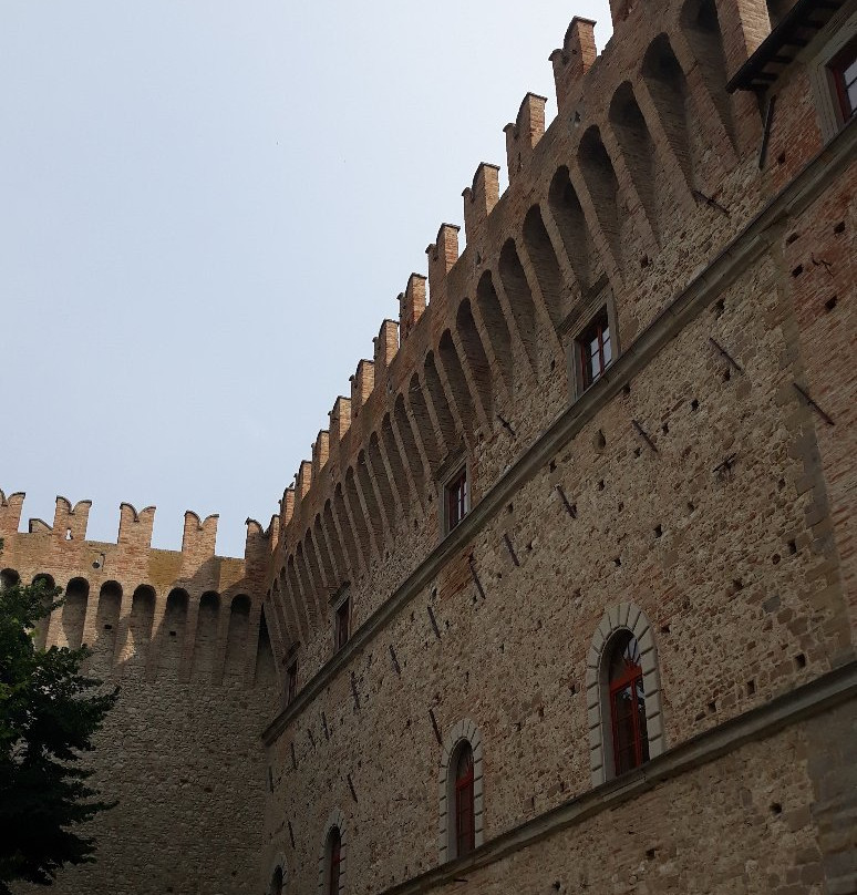 Castello dei Conti Oliva景点图片