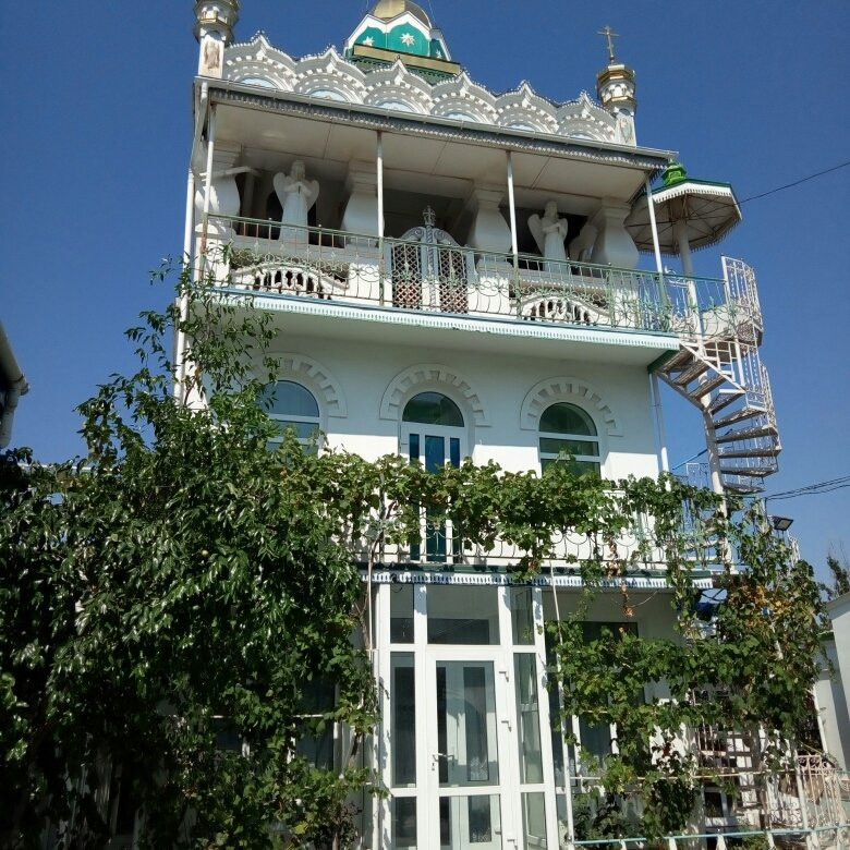 Church of St. Catherine-Feodosia必去景点