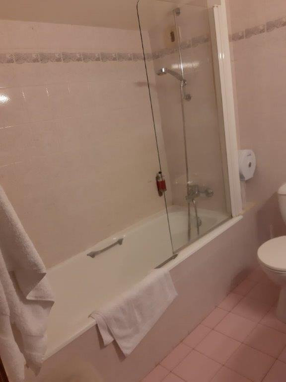 皮卡萨利亚酒店主图