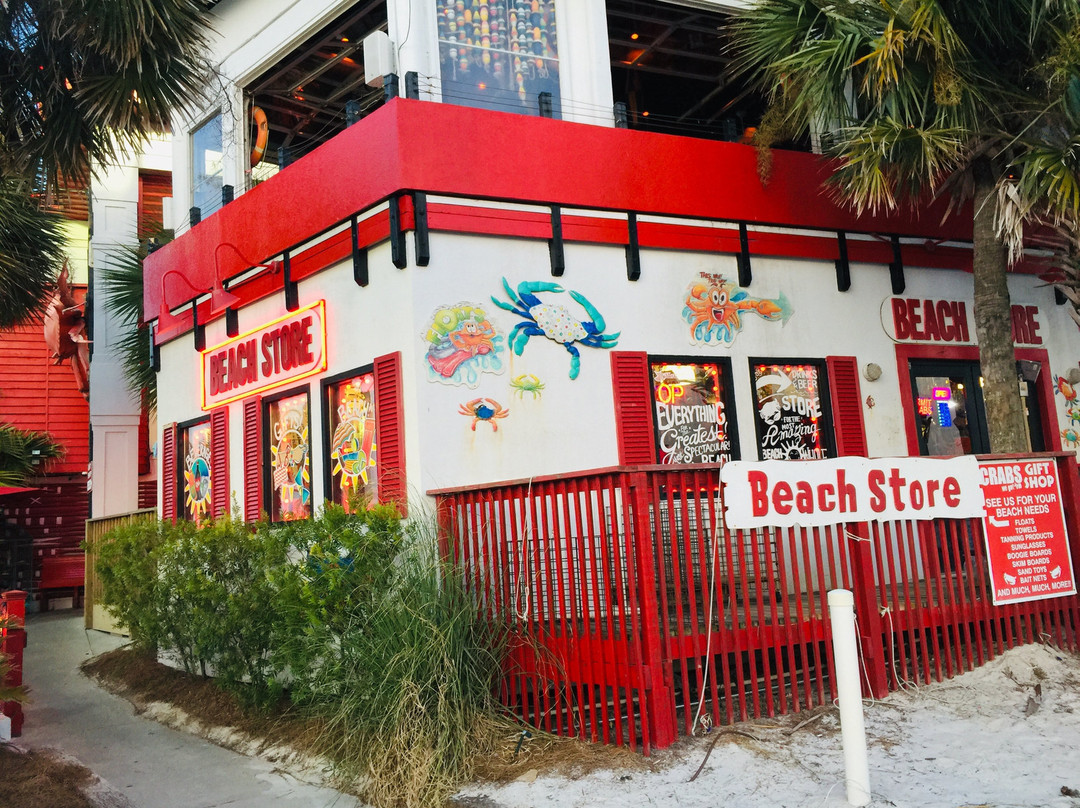Crab's We Got Em' Beach Store景点图片