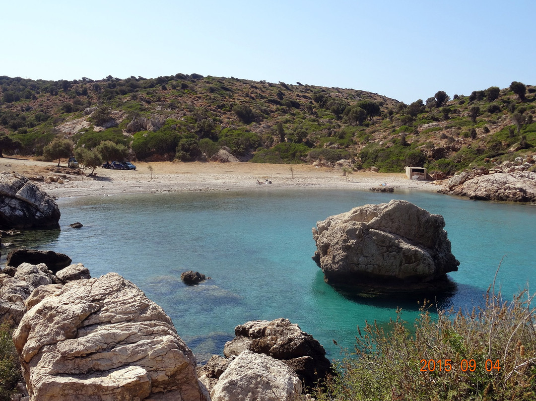 Paralia Iero-Fanari必去景点