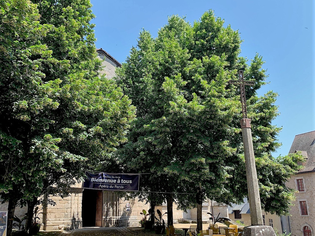 Collegiale Saint-Etienne景点图片