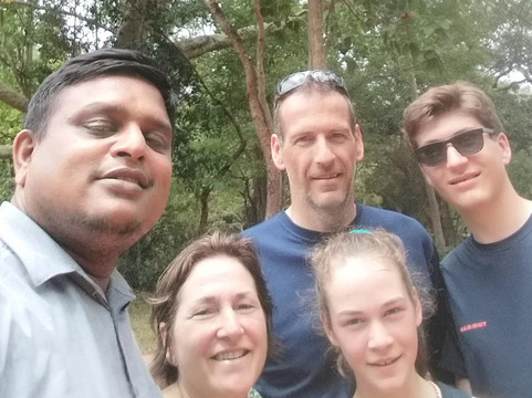 Sanjeewa Asanka ( Sanjee )-康提必去景点