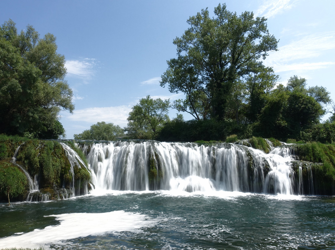 Kocusa Waterfall景点图片