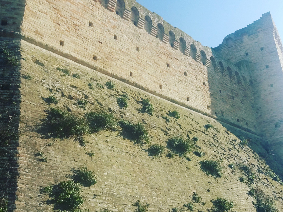 Castello di Montefiore-Recanati必去景点