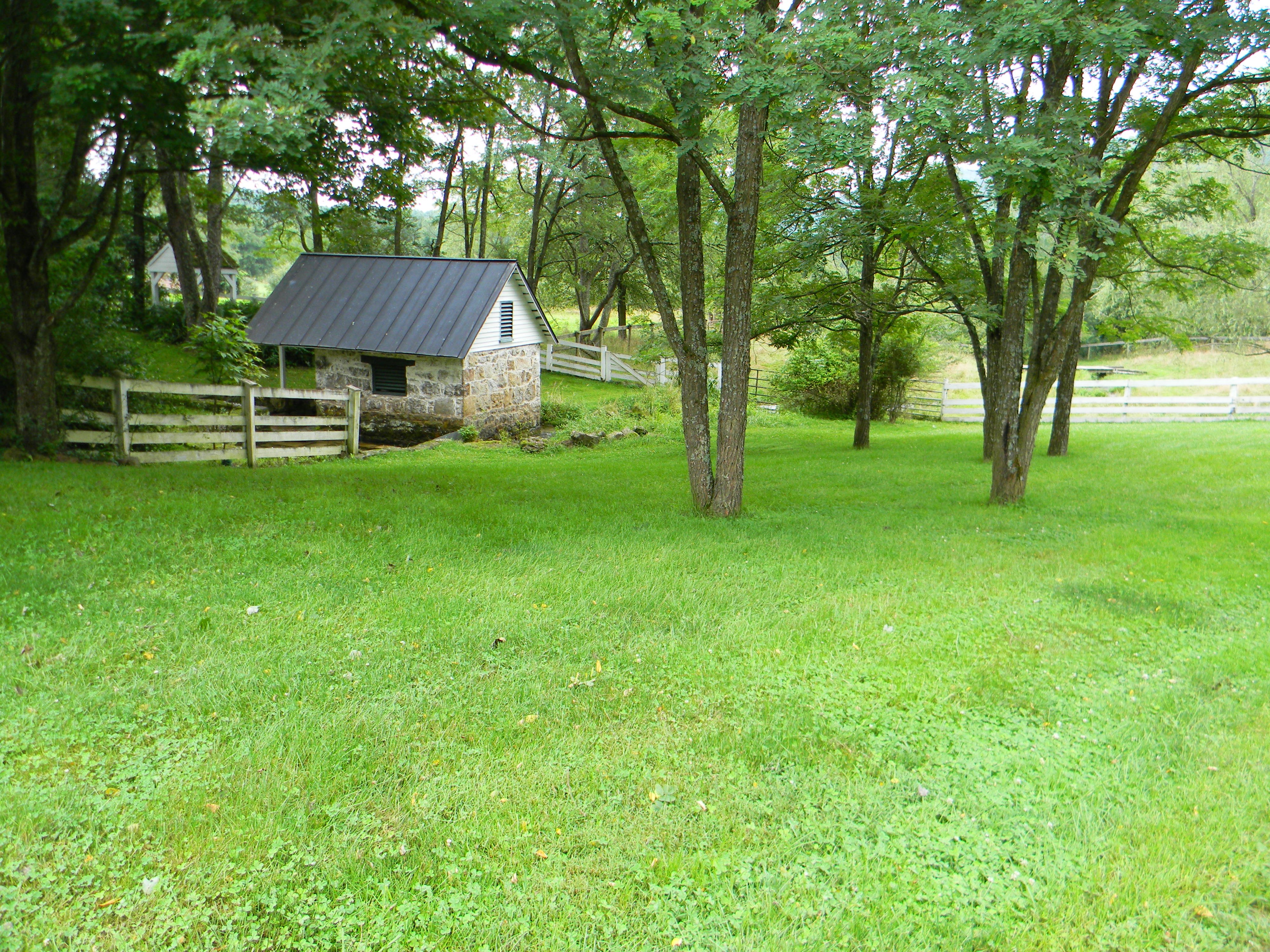 Hidden Valley Bed and Breakfast-官方