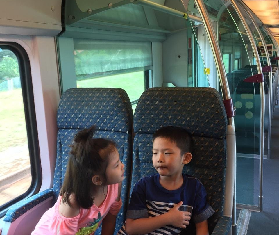 吉隆坡机场快铁-吉隆坡必去景点