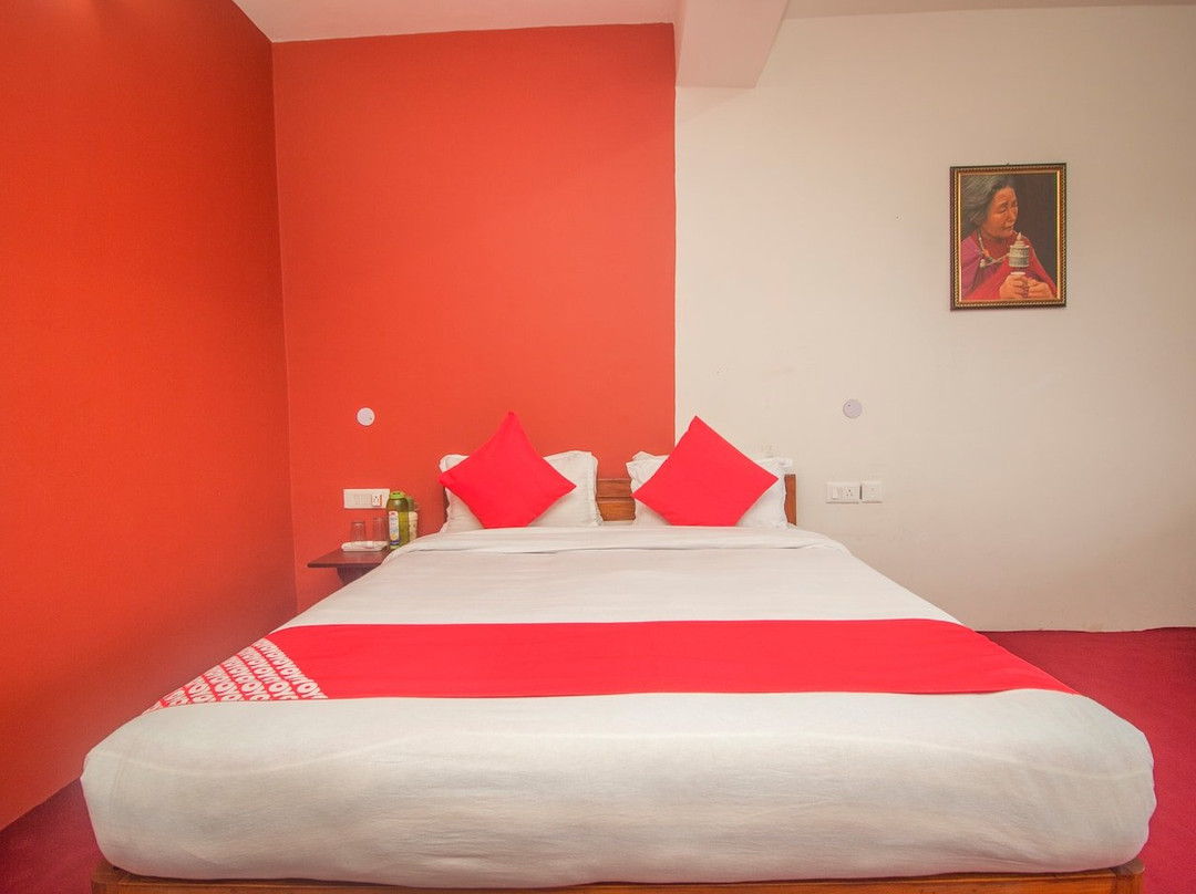 OYO 36251 Norbulingka Retreat主图