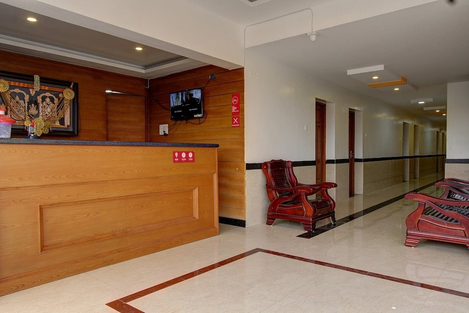 Hotel O K S Residency主图