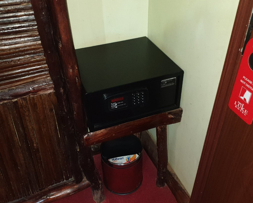 Cravers Grill Thika主图