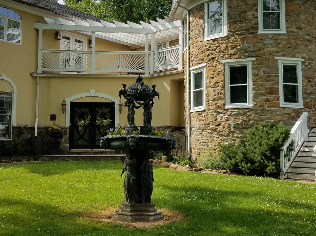 Stone Manor Boutique Inn主图