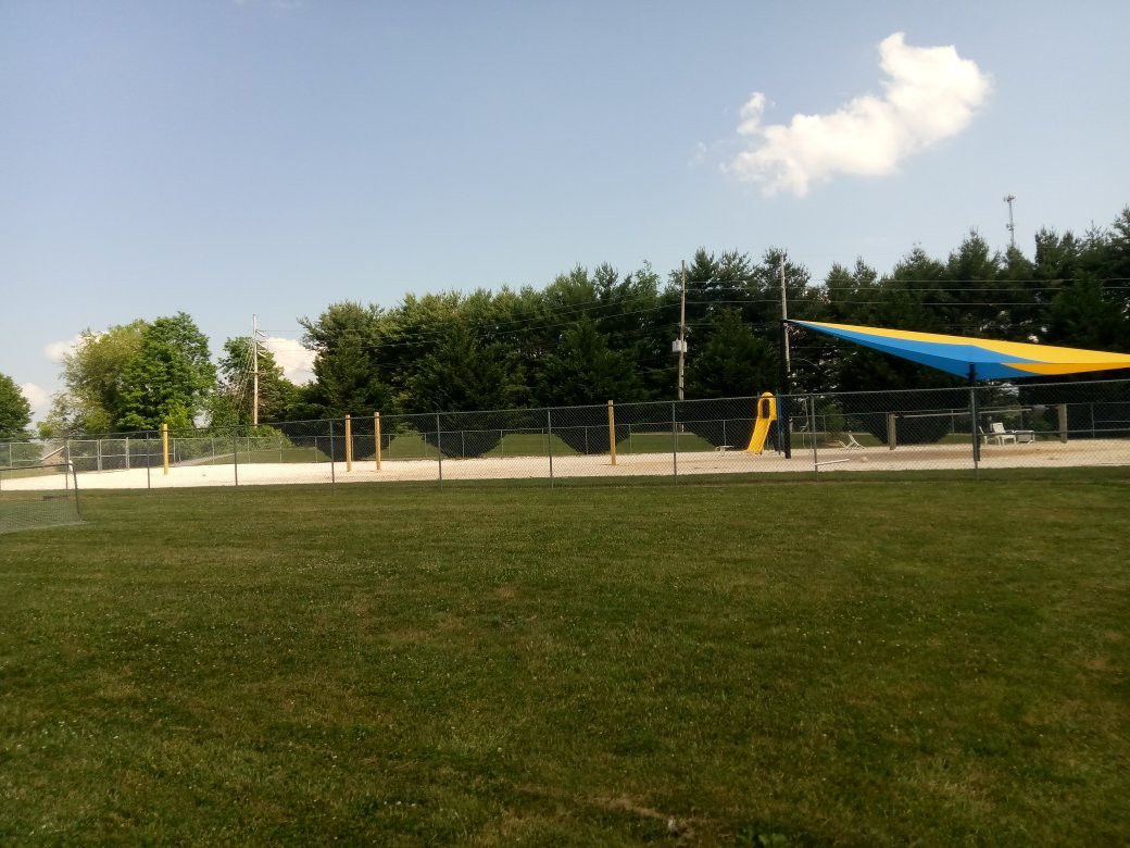 Harry L. Coomes Recreation Center-Abingdon必去景点