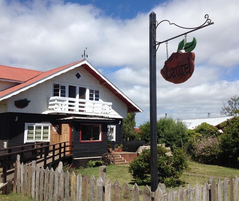 Ciudad La Union餐馆和美食-Laurel