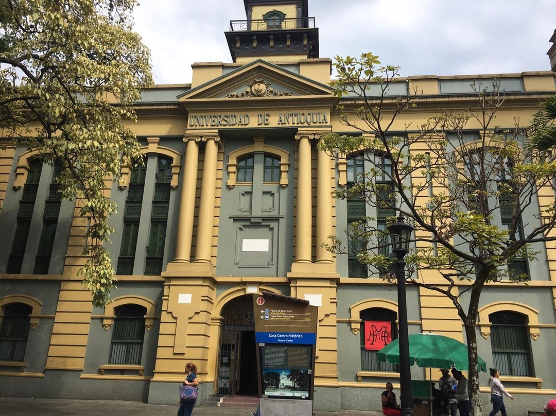 Edificio San Ignacio-麦德林必去景点