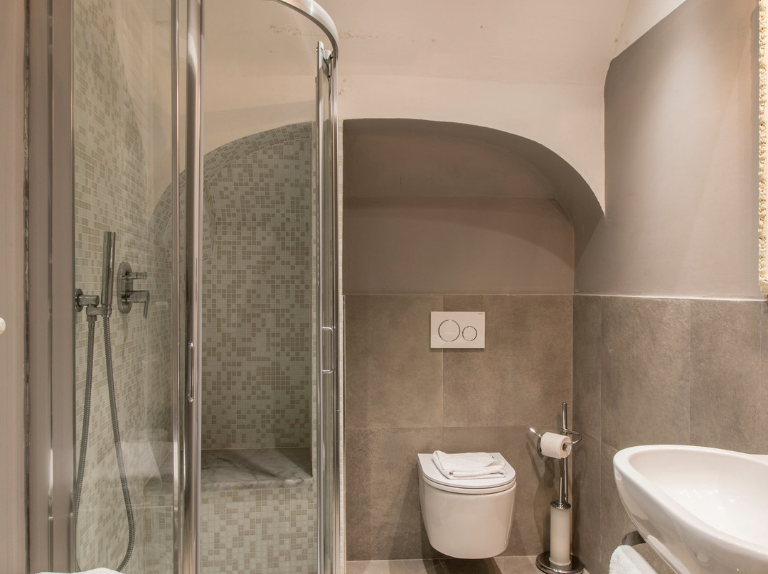 巴迪亚佛罗伦萨酒店主图