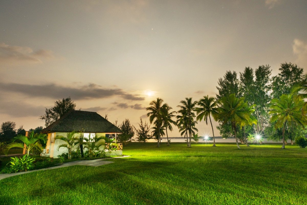 Beachfront Resort-官方