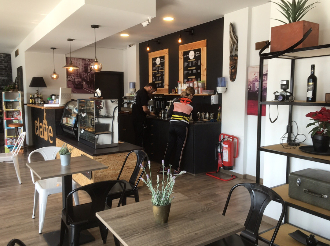 Frenaros餐馆和美食-Elatte Coffee Shop