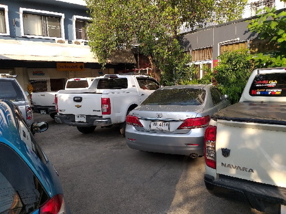 Walking Street Residence主图