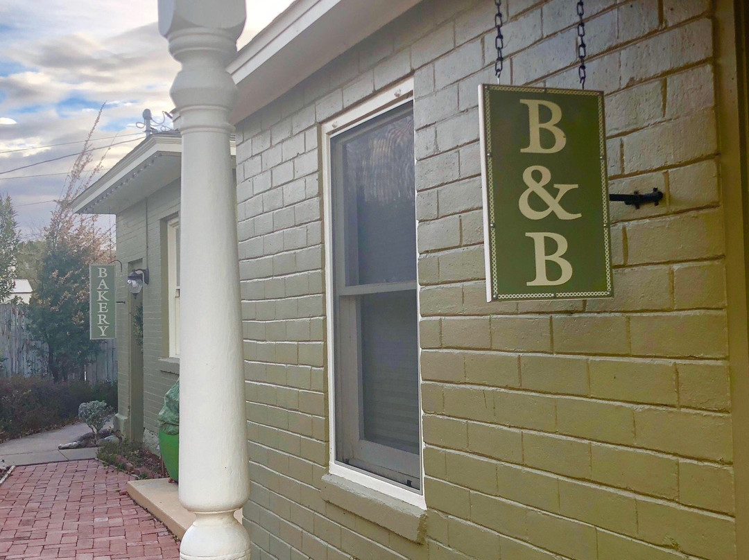 Cottage Bed and Breakfast主图