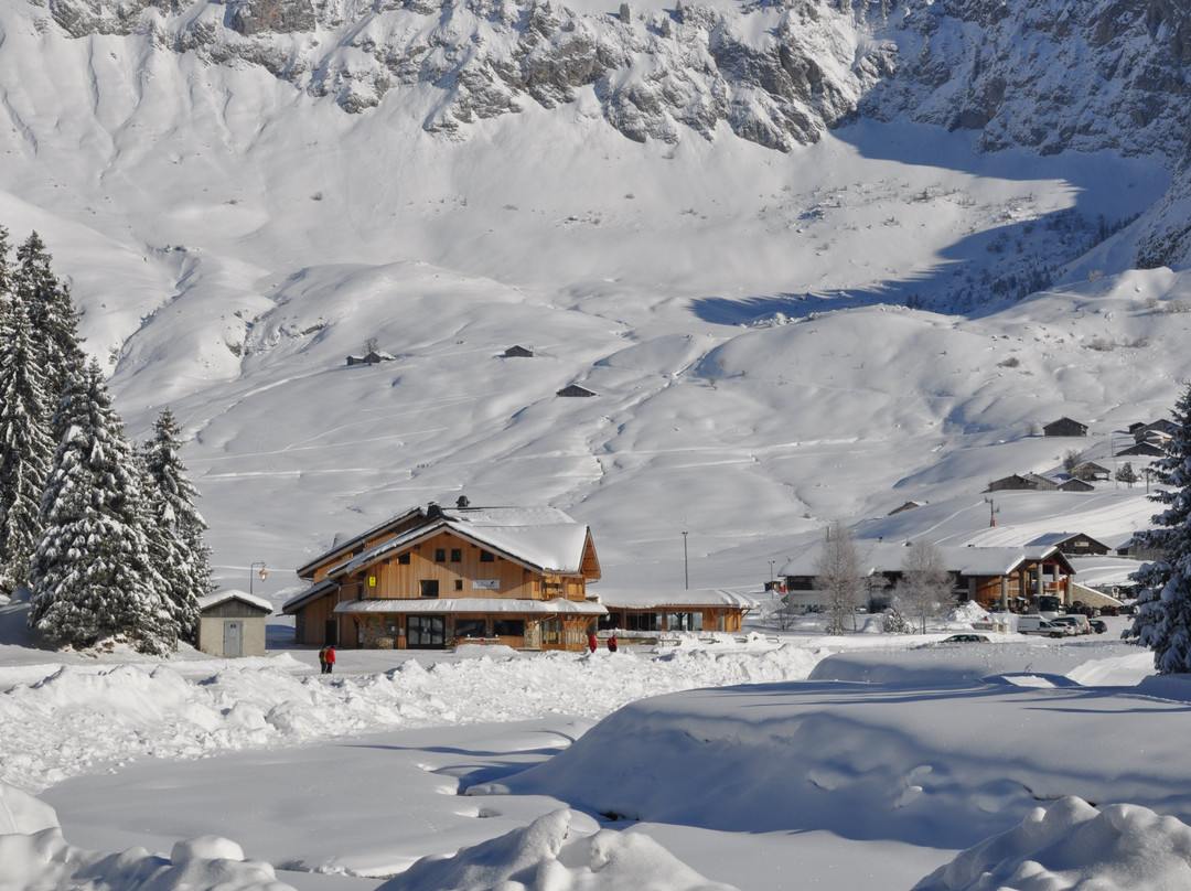 Les Roches 1500主图