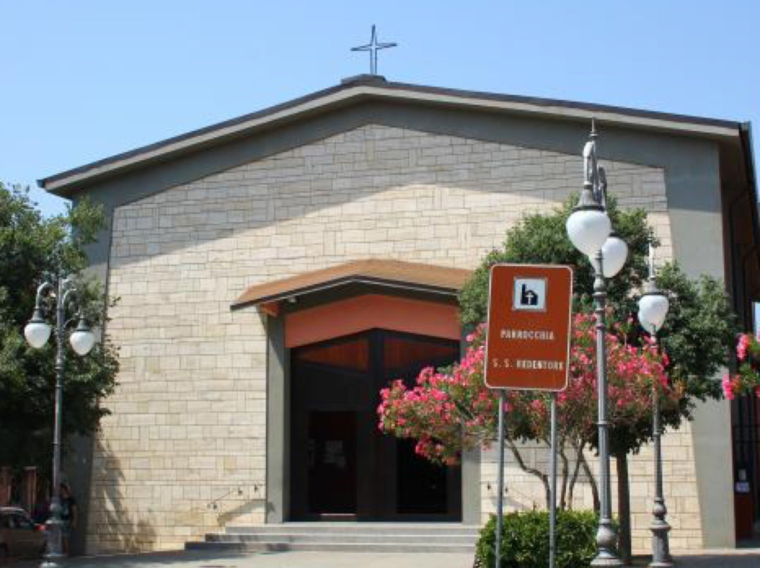 Monserrato旅游景点-Parrocchia del Santissimo Redentore