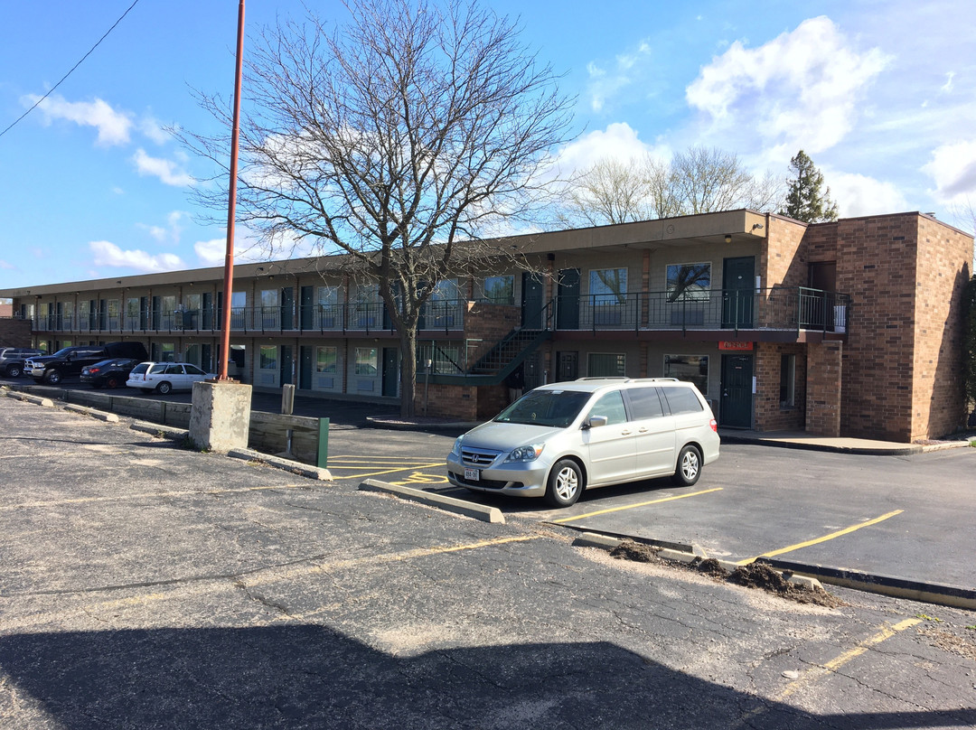 雷鸟汽车旅馆主图