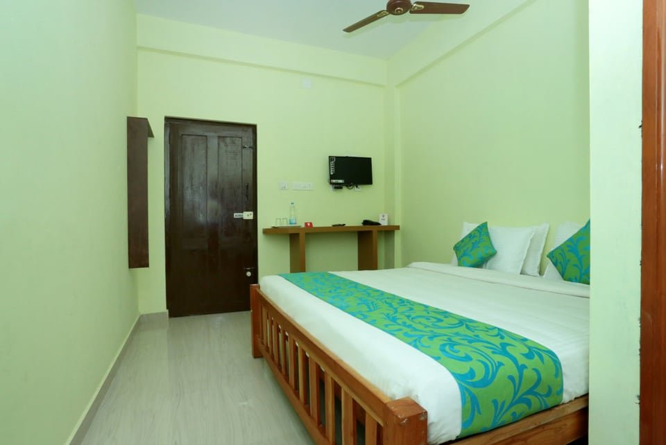 OYO 10840 Hotel Periyar Towers主图