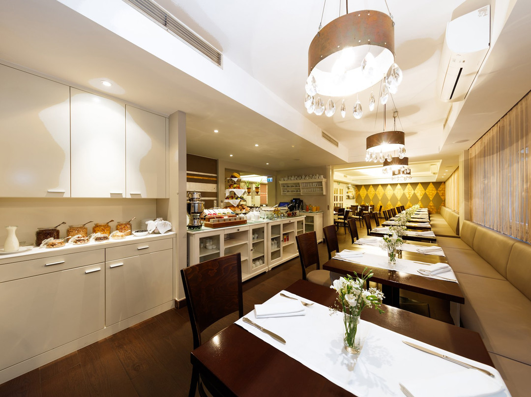 Pfeiler's Burgerstuberl Hotel主图