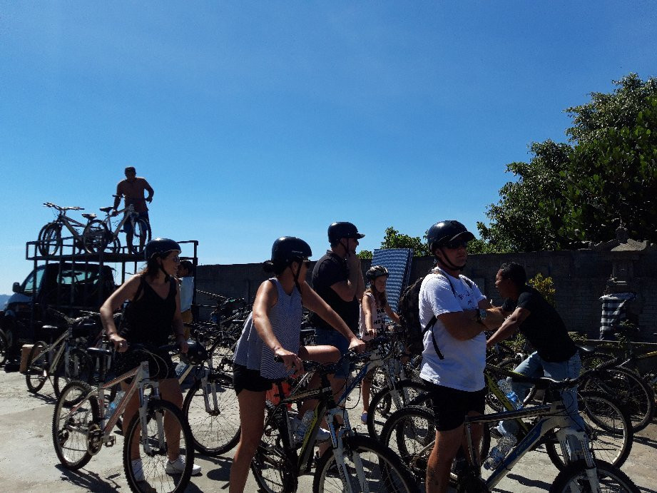 Titi Bali Tour-坦帕克西林必去景点