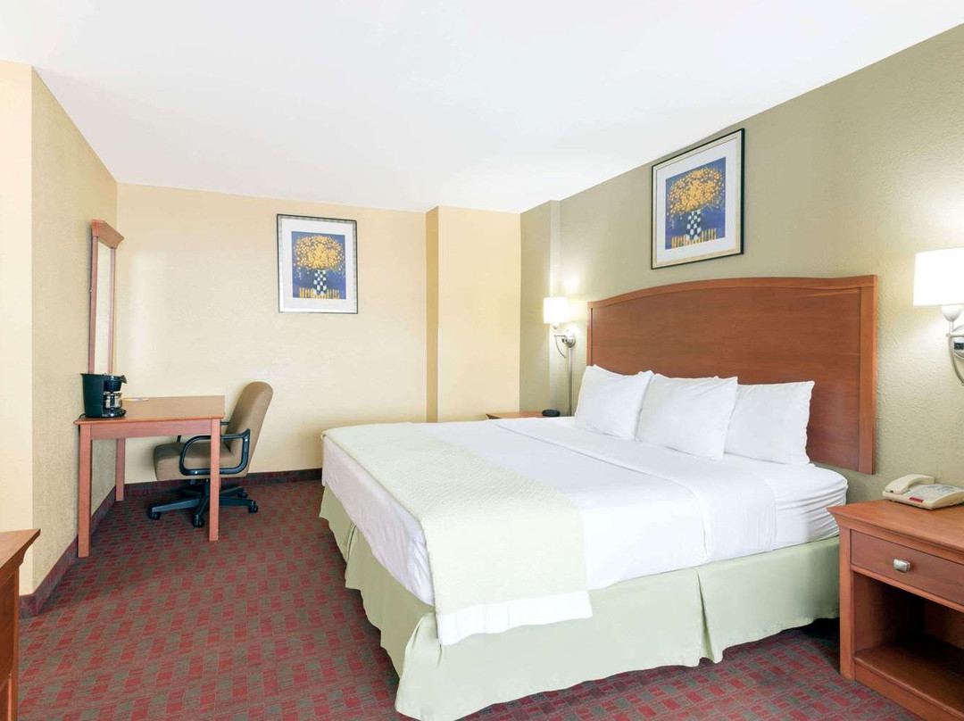 波基普西戴斯酒店主图