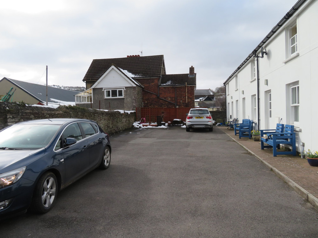 The Gremlin Hotel主图