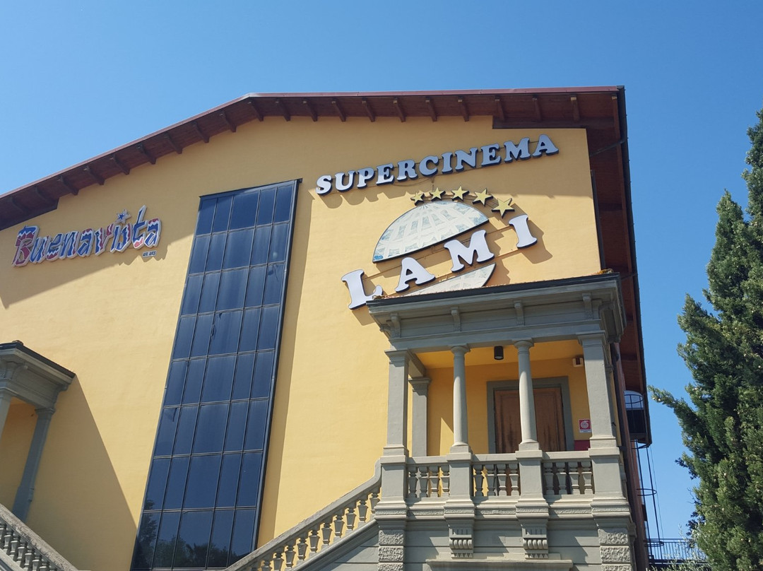 Supercinema Lami景点图片