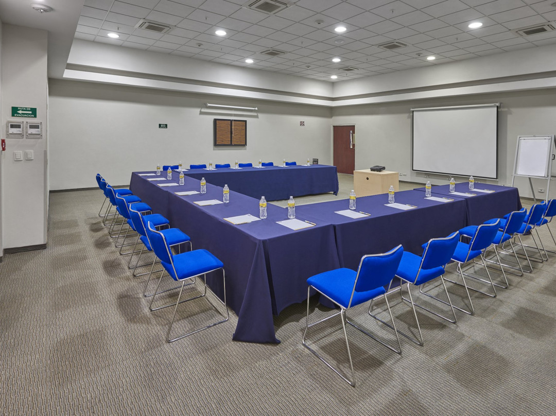 City Express by Marriott Ciudad Obregón主图