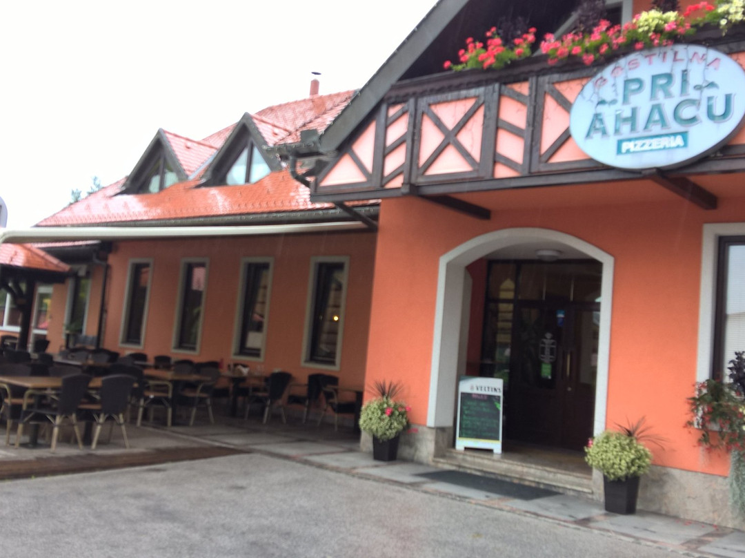 Gostilna Pri Ahacu