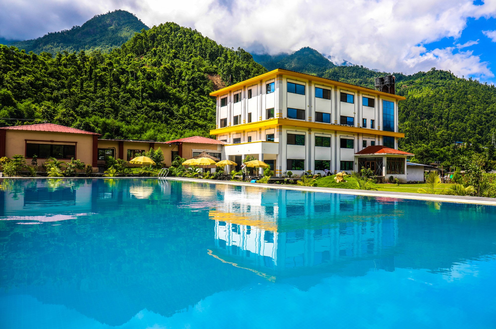 Siddhartha Riverside Resort-泳池