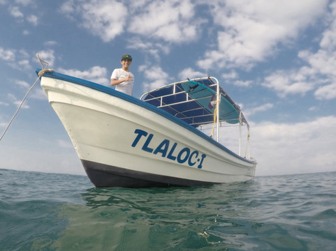 Tranquilo Surf Adventures and Surf School-蓬塔米塔必去景点