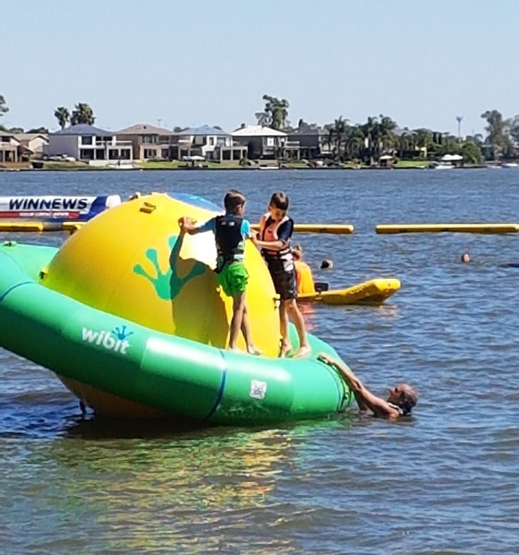 Aquazone Waterpark-Yarrawonga必去景点