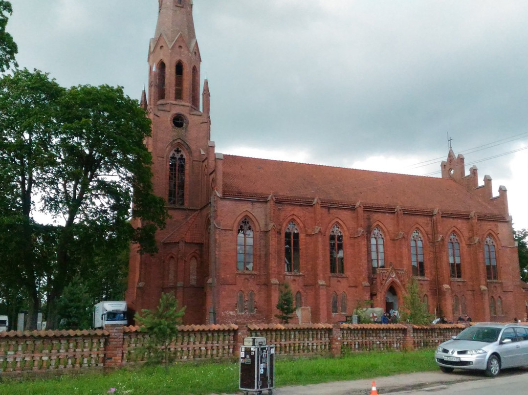 Heinrichswalde Church景点图片