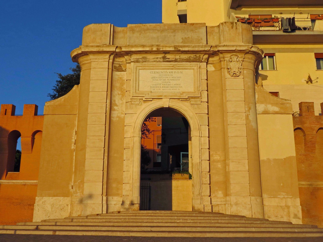 Porta Livorno-奇维塔韦基亚必去景点