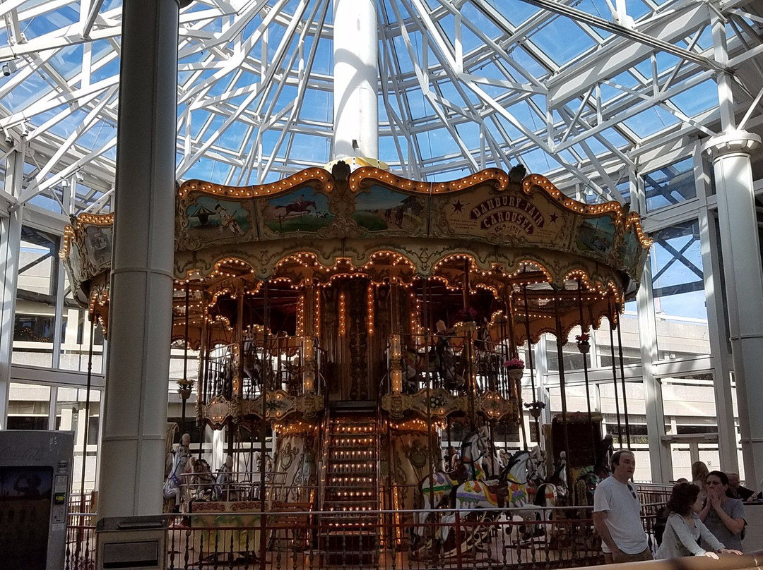 Danbury Fair Mall-丹伯里必去景点