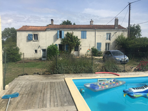 Le Champ-Saint-Pere旅游攻略图片